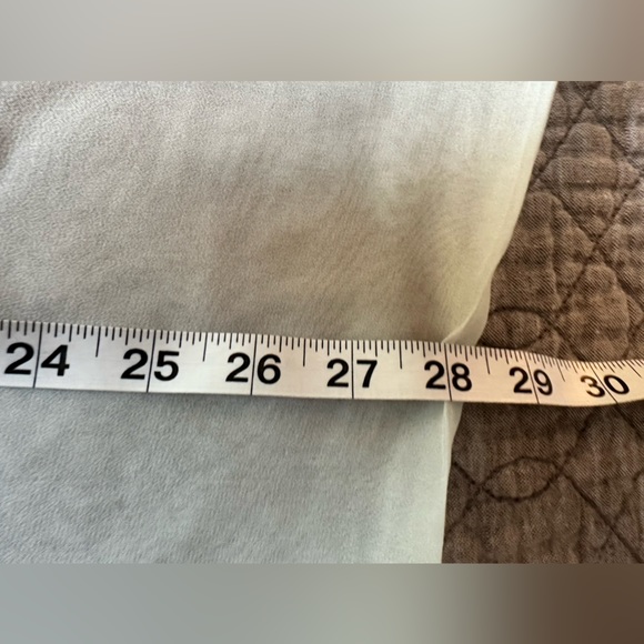 Echo silk ombré scarf - Picture 7 of 8